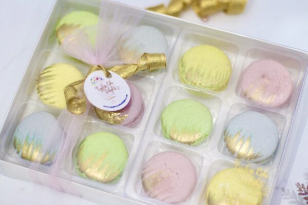 Eggless Macaron Gift Box (12 pcs)